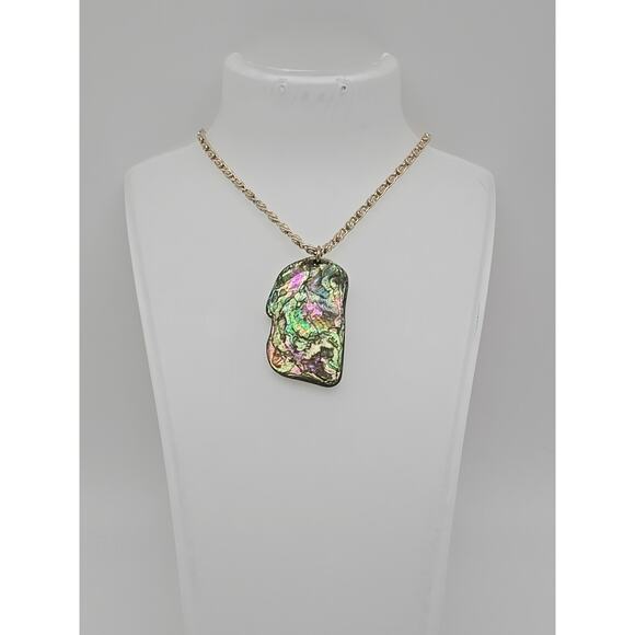 Pink Green Abalone Mother of Pearl Shell Pendant 24" Chain Necklace Beachcore - Picture 3 of 16